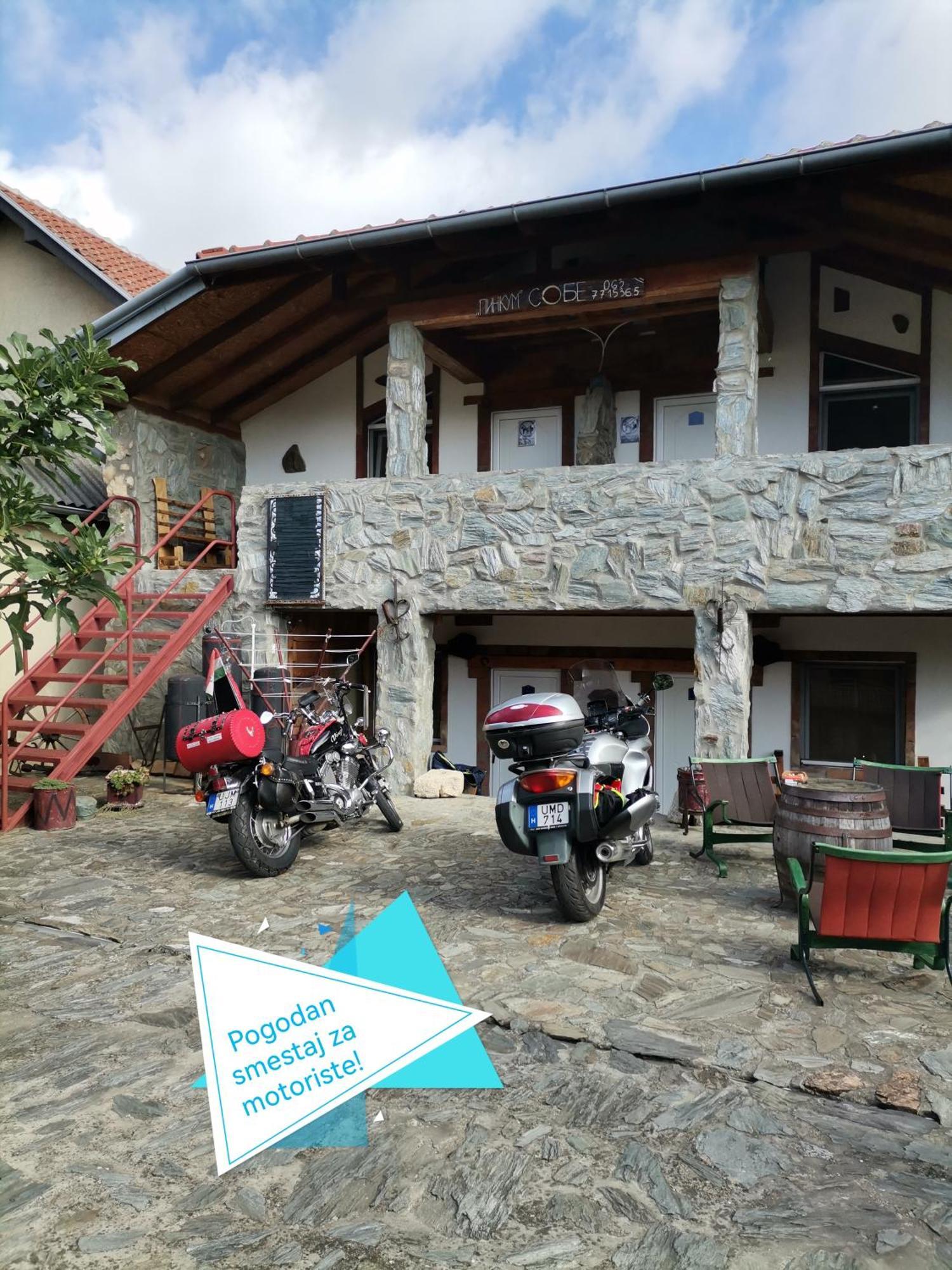Apartmani Pinkum Veliko Gradiste Exterior photo